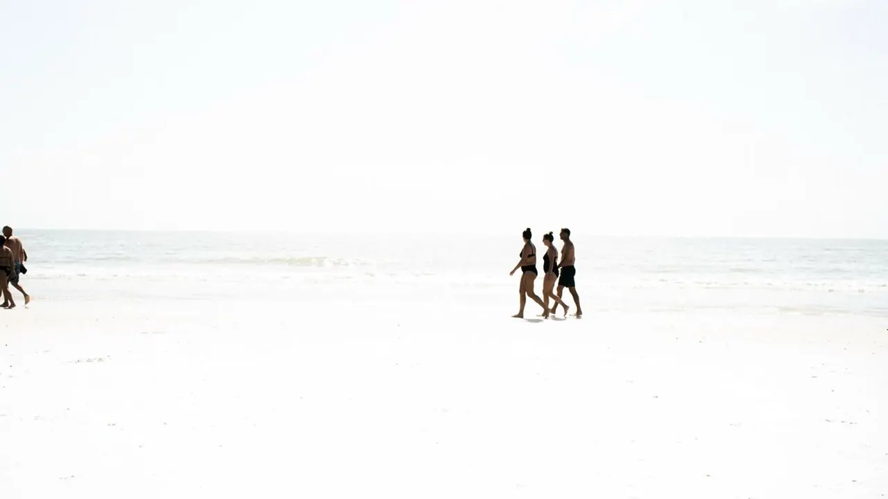 Overexposed: The highlights blow out and detail falls off the top end.