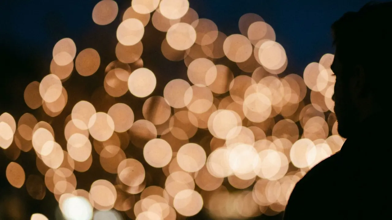 Bokeh: Out-of-focus points of light become soft round shapes.